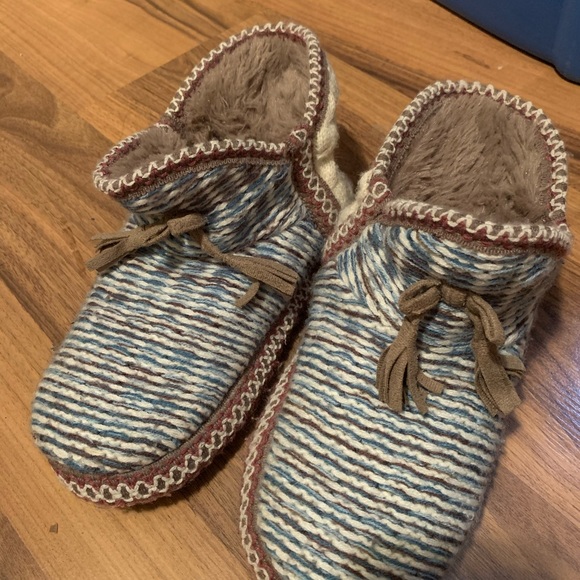 Shoes and sandals - Picture 4 of 7